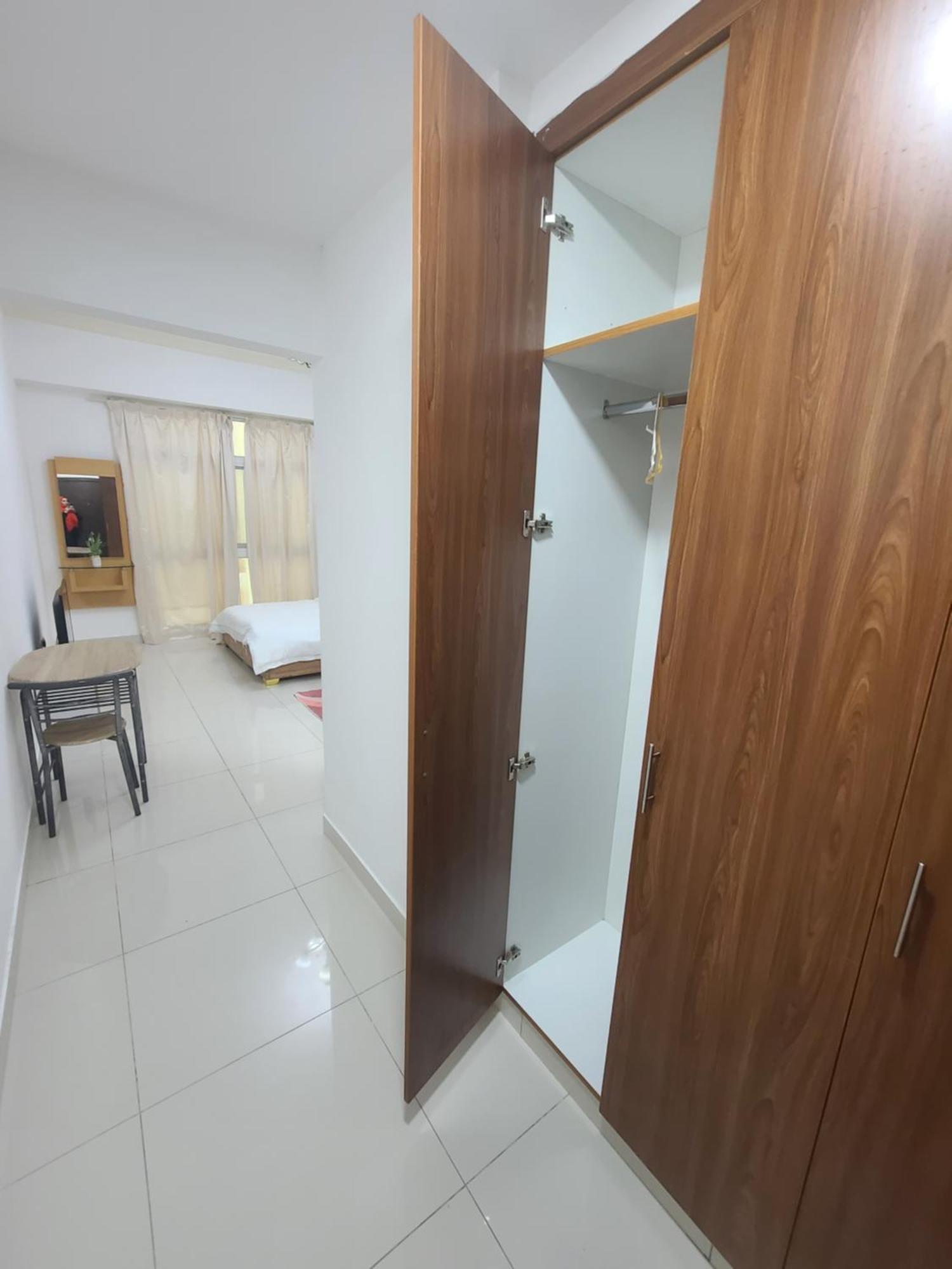 Al Fahad 2 Small For Men Tecom Apartment